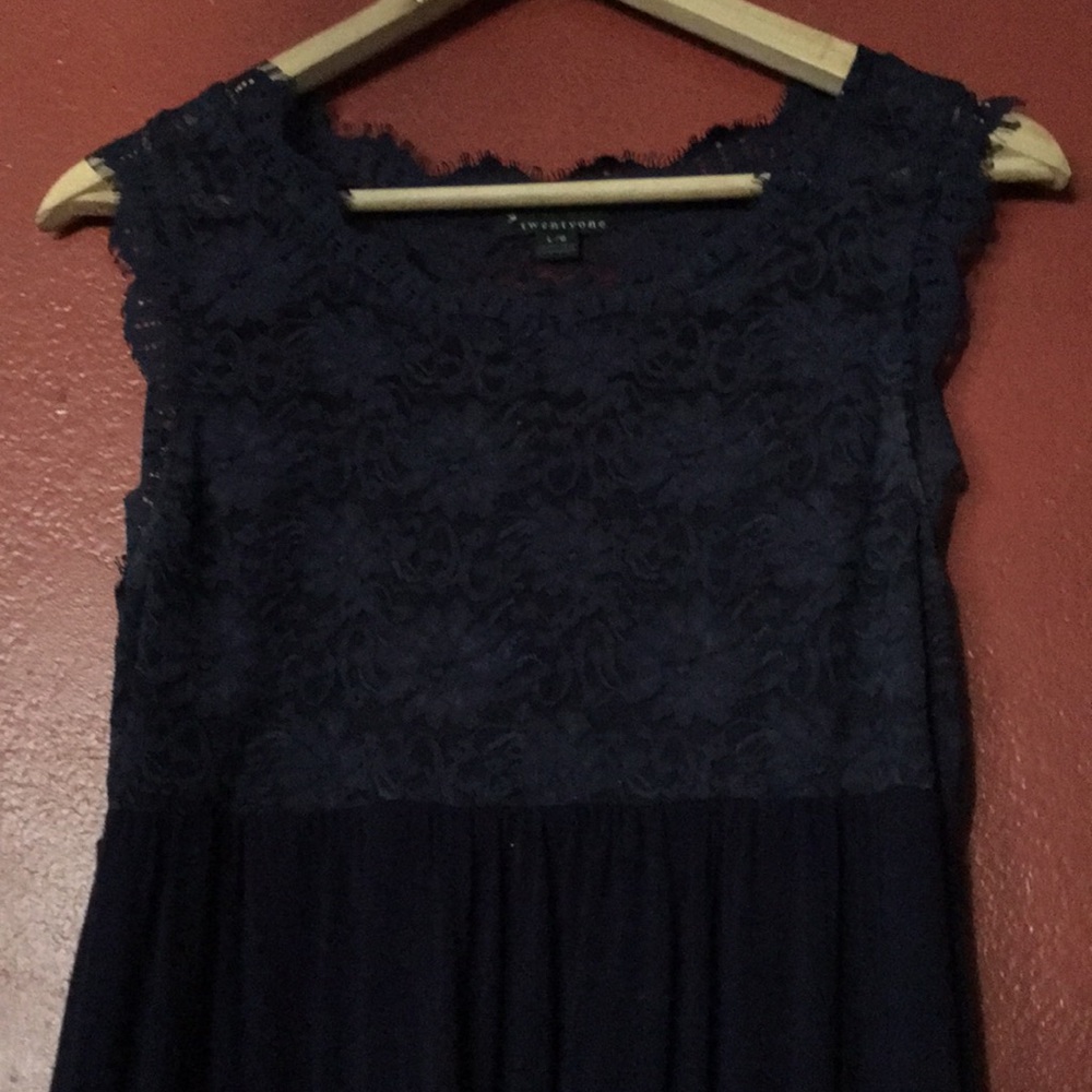 F21 LACED DRESS